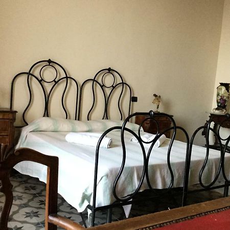 Marina Inn Милаццо Экстерьер фото