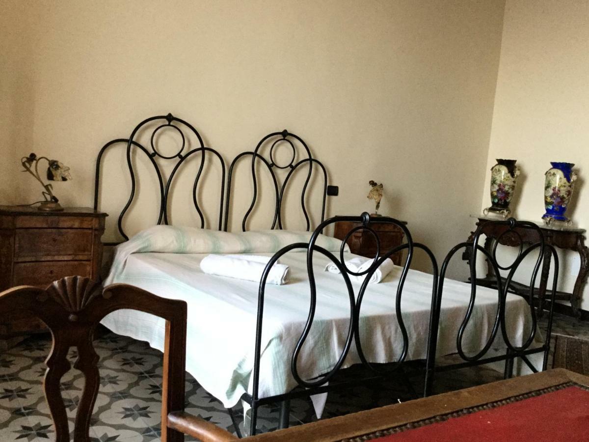 Marina Inn Милаццо Экстерьер фото
